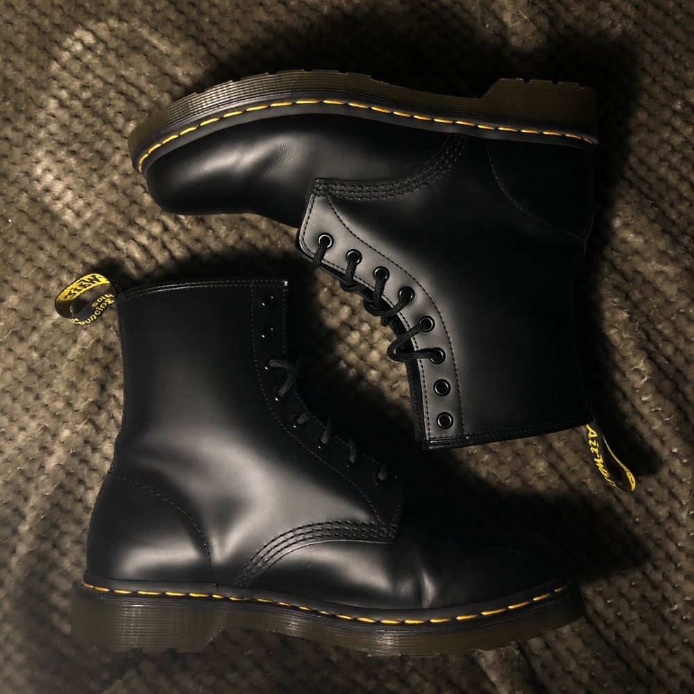 Dr Martens Black boots